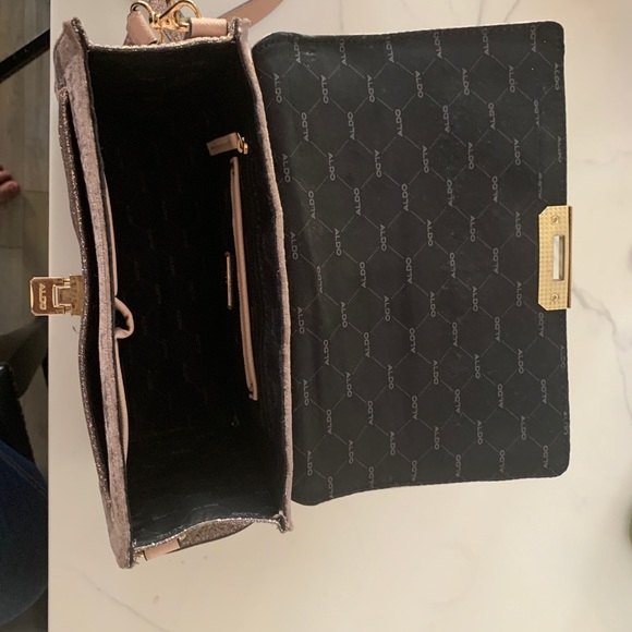 ALDO pink velvet sparkily crossbody bag - Picture 3 of 6